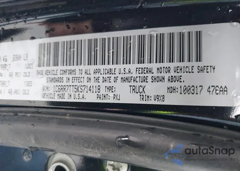 2019 Ram 1500 Classic Slt 4X4 6'4 Box z USA, uszkodzony, nr VIN 1C6RR7TT5KS714118
